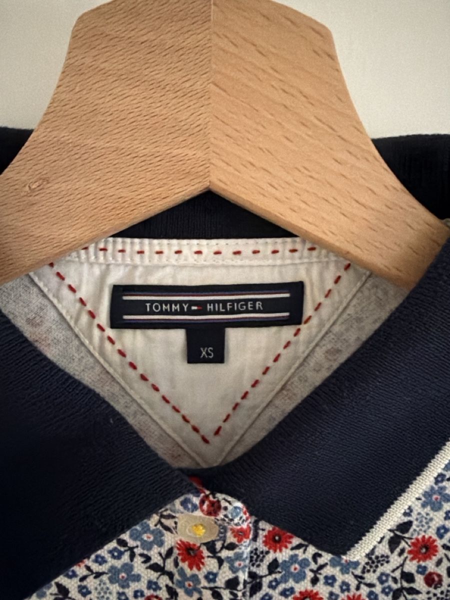 Tommy Hilfiger Magliette Polo: Tommy Hilfiger - Poloshirt – Nuovo (secondo la descrizione) da zürich venduto da may_yj9f 1