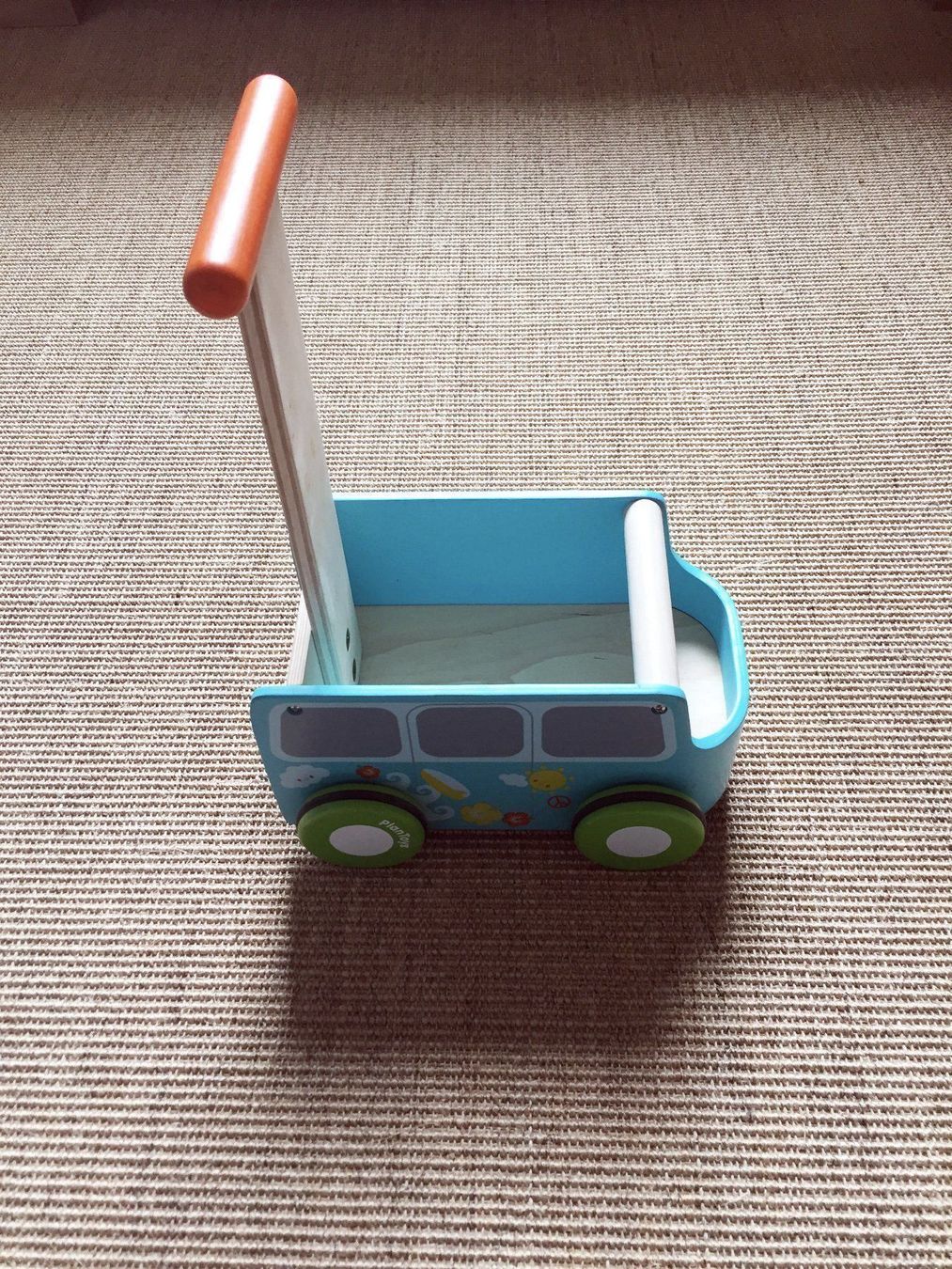 Fahrzeuge für Kinder: Plan Toys Van Walker Baby Geh- Hilfe – Gebraucht aus Zürich von EliseSchmitz 2