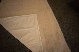 Flauschige Wohndecke in Creme  Felloptik