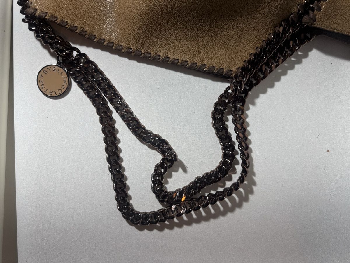 Stella McCartney Taschen für Damen: Stella McCartney Falabella Reversible with Dust Bag – Gebraucht aus Davos Dorf von gin_8k9d 7