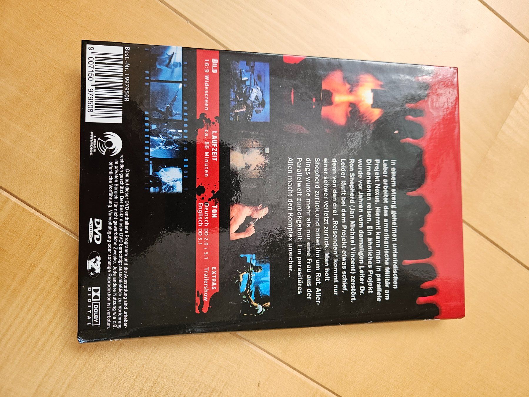 Tous les DVDs: XTRO ll - Kleine Hartbox - Red Edition – D'occasion à Wildberg par Reunionevents 1