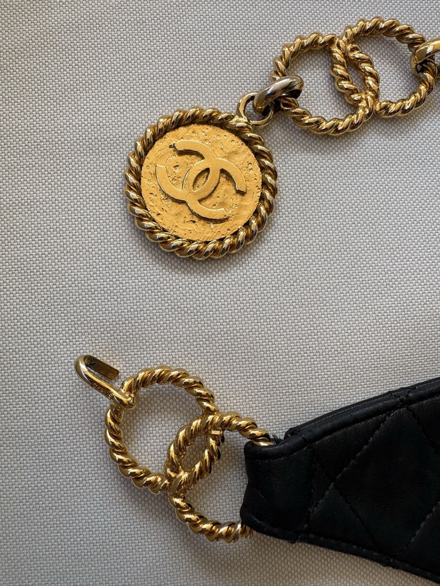 Chanel Borse: Chanel Quilted Chain Belt Bag – Usato da Rotkreuz venduto da dor_d6wc 3