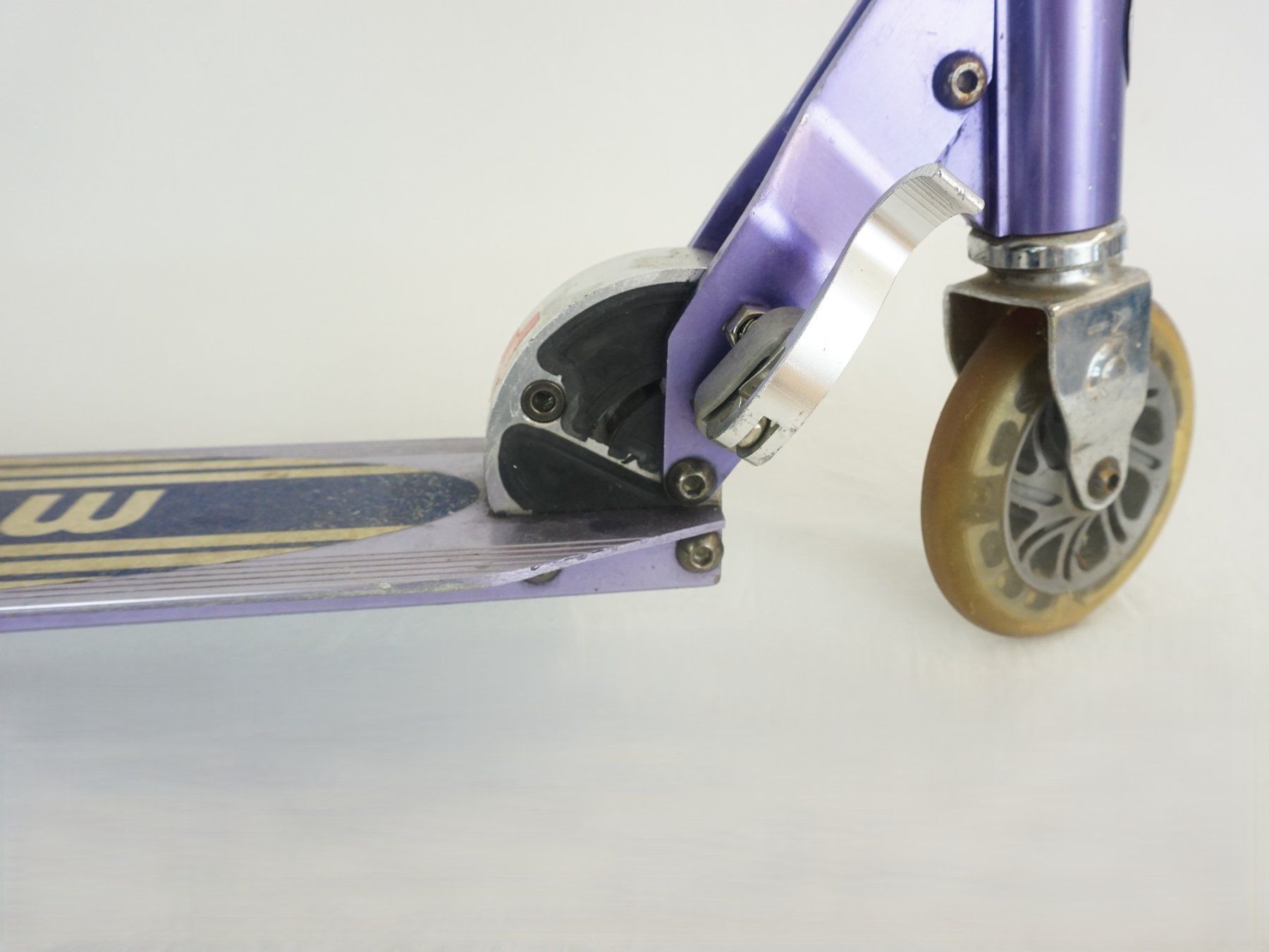 Micro Fahrzeuge für Kinder: Micro Trottinett (Tretroller) Silber – Gebraucht aus Pratteln von Restwert_Pratteln 5