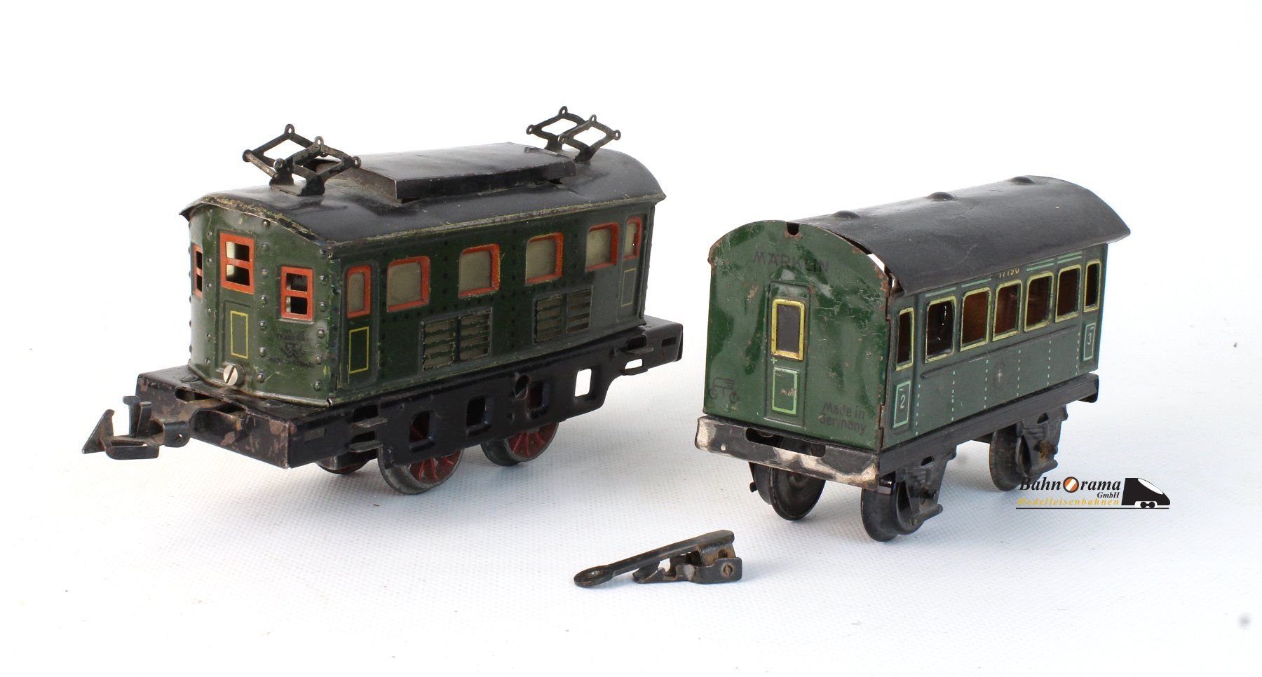 Märklin Modelleisenbahnen: Spur 0 Bastelset Blecheisenbahn – Defekt aus Bern von Bahnora