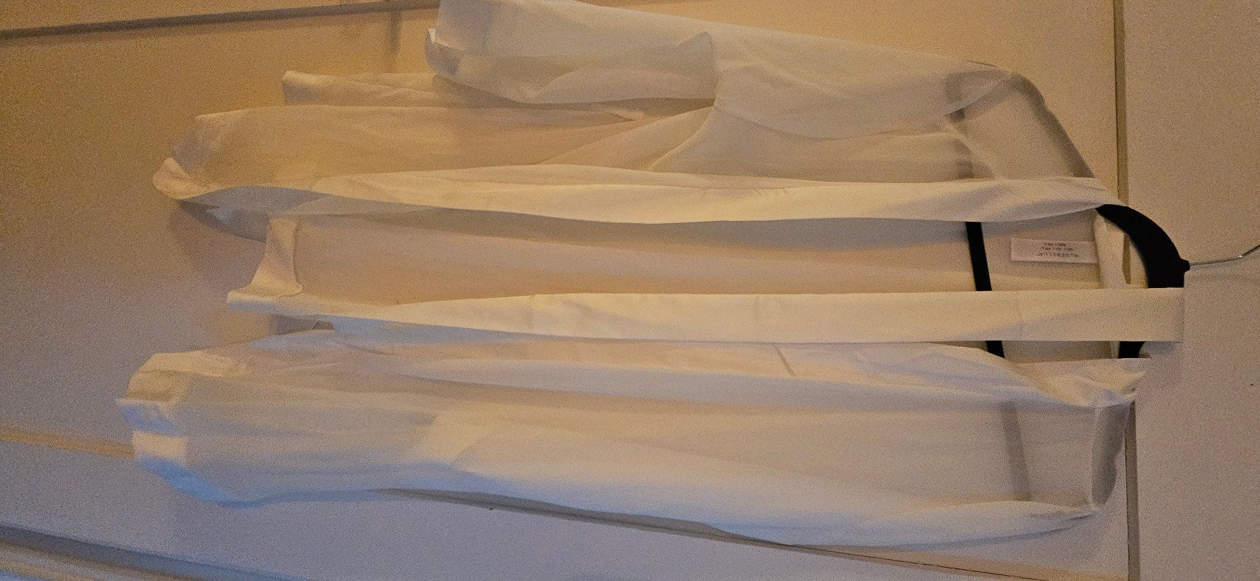 Accappatoi: Peignoir comme neuf  (DR). – Nuovo (secondo la descrizione) da Lutry venduto da cha_pbg5