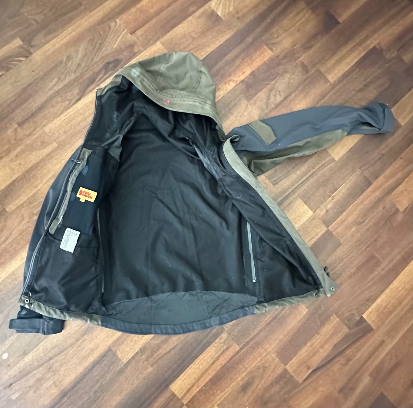 Jacken: Fjällräven Outdoor Jacke Damen – Gebraucht aus Reidermoos von Sada13 2