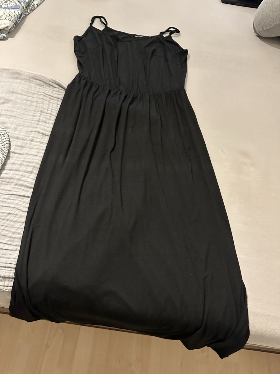 Lotti di vestiti: Damen Kleider Paket Grösse 48/50 – Usato da Buttikon SZ venduto da TamaraS01 5