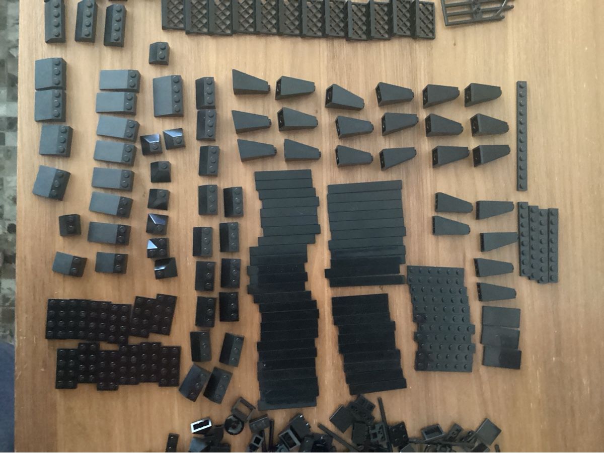 Lego Kit di costruzioni: Lego Teile schwarz ca 1 kg – Usato da Rudolfstetten venduto da Gwyneth2 1