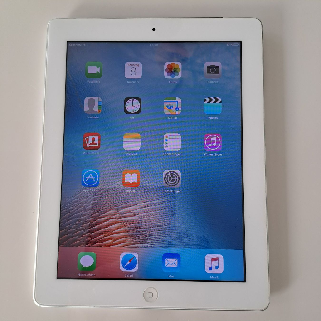 Apple Tablettes PC: iPad 2 Wi-Fi 3G 16GB Withe – D'occasion à Murten par Suissemarkus 1