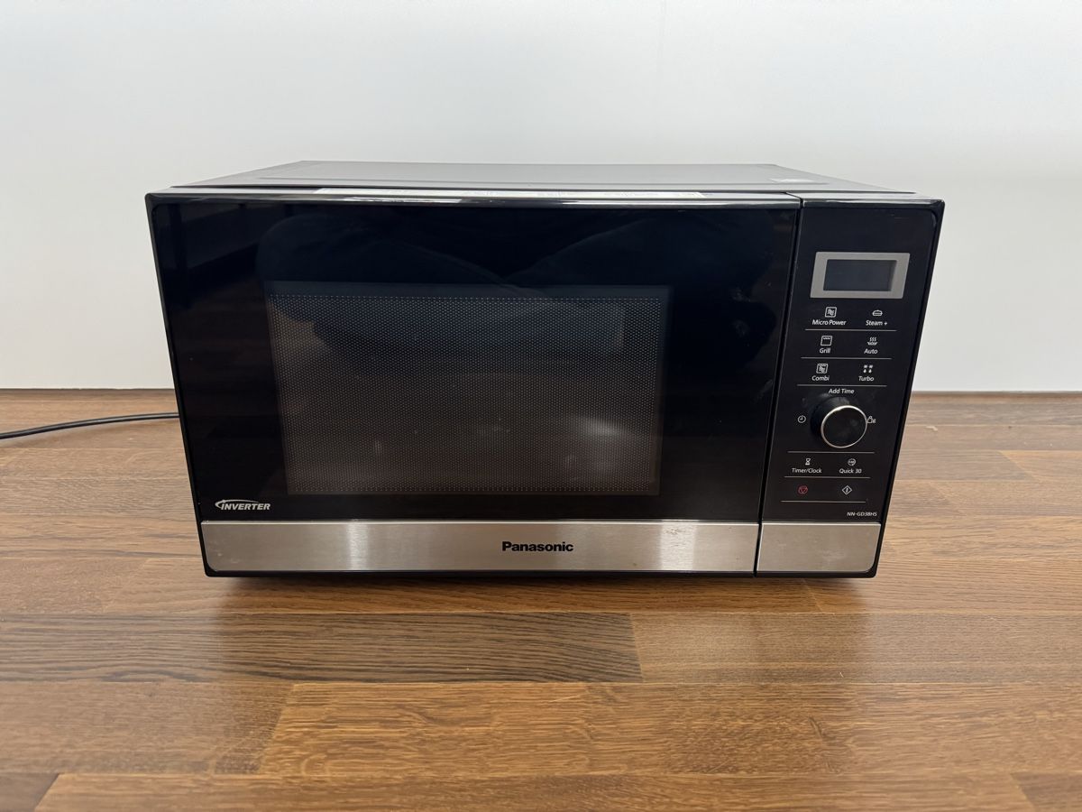 Elettrodomestici da cucina: Panasonic Mikrowelle NN-GD38HS – Usato da Villmergen venduto da forzamart