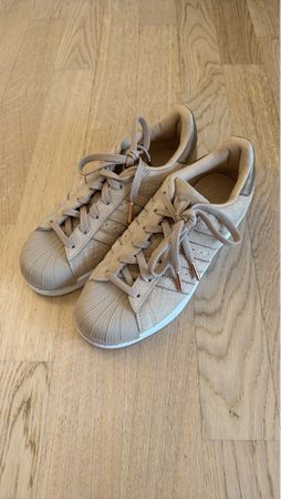 Adidas Superstar beige Gr. 36 2/3