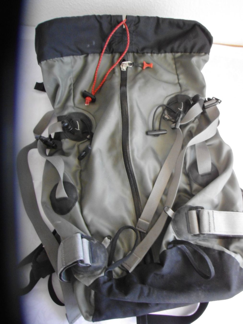 Mammut Zaini: Mammut Rucksack schwarz/grau – Usato da Walenstadt venduto da Pluisa 3