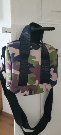 Coole Urban Classics Umhängetasche, Camouflage Muster