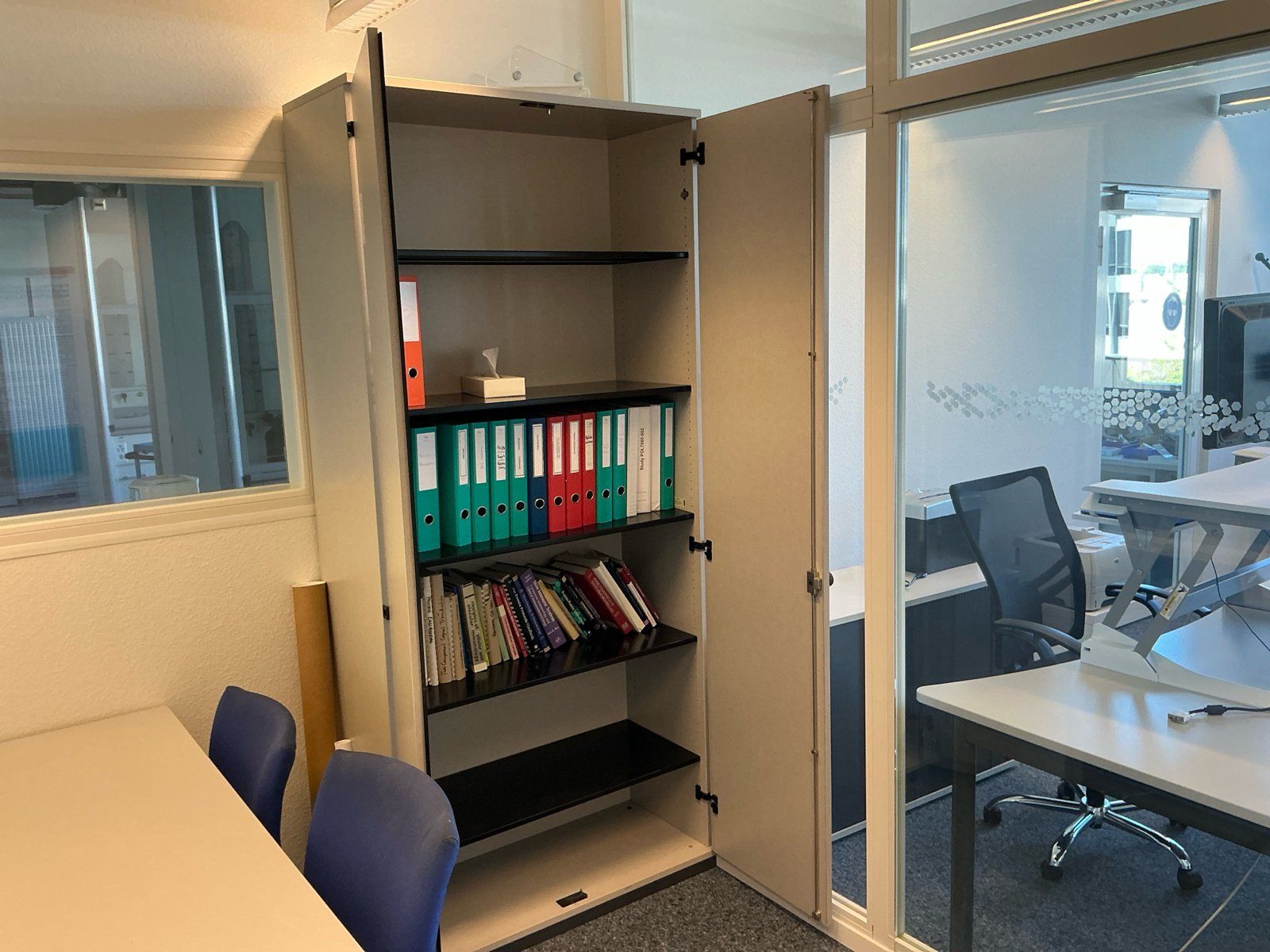 Armoires: Schrank – D'occasion à Zürich par PIPM_Switzerland 1