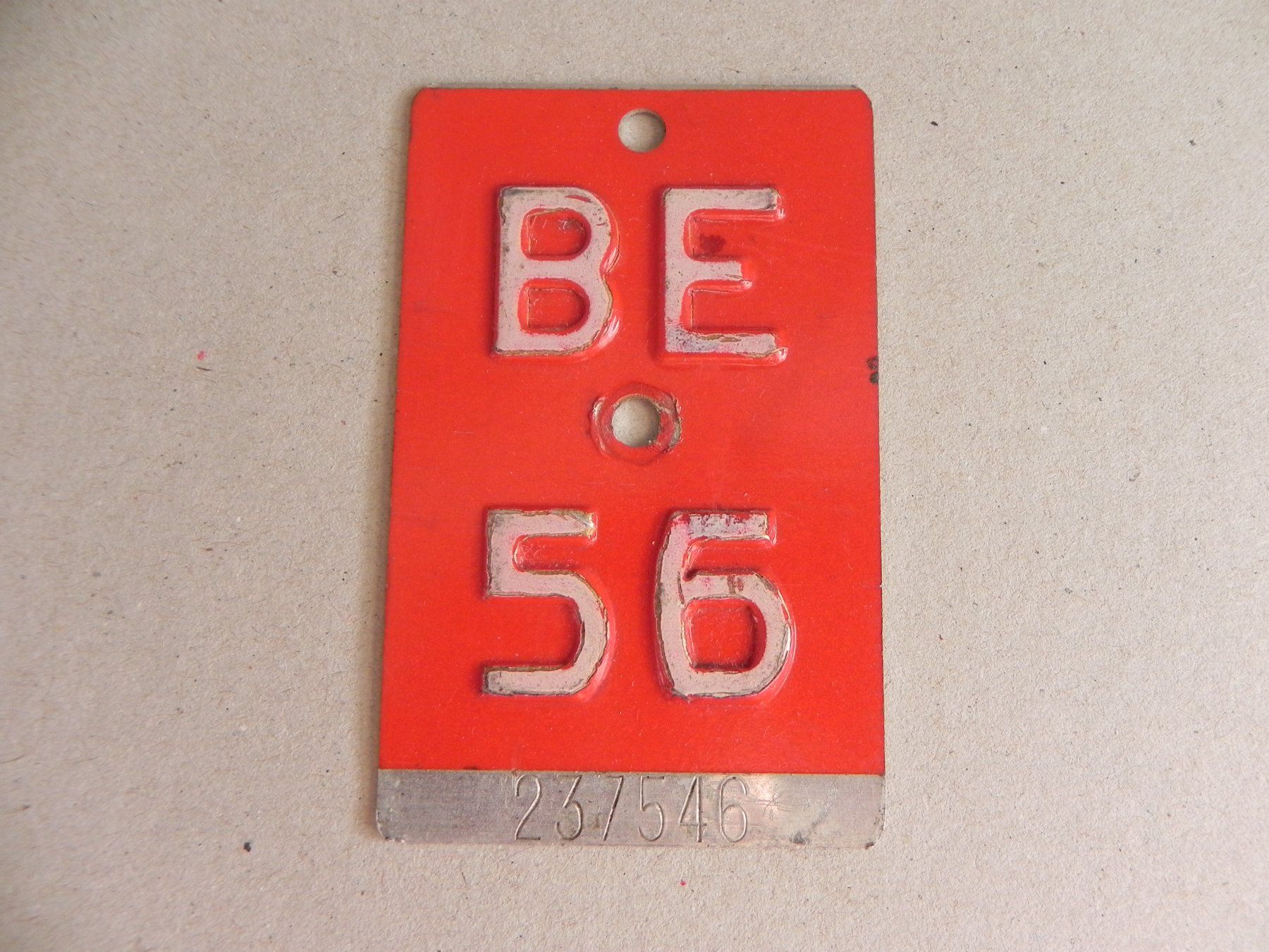Insegne: Velonummer Velo Rad BE 56 Bern 1956 Nummer Geschenk – Usato da Siebnen venduto da krimsie
