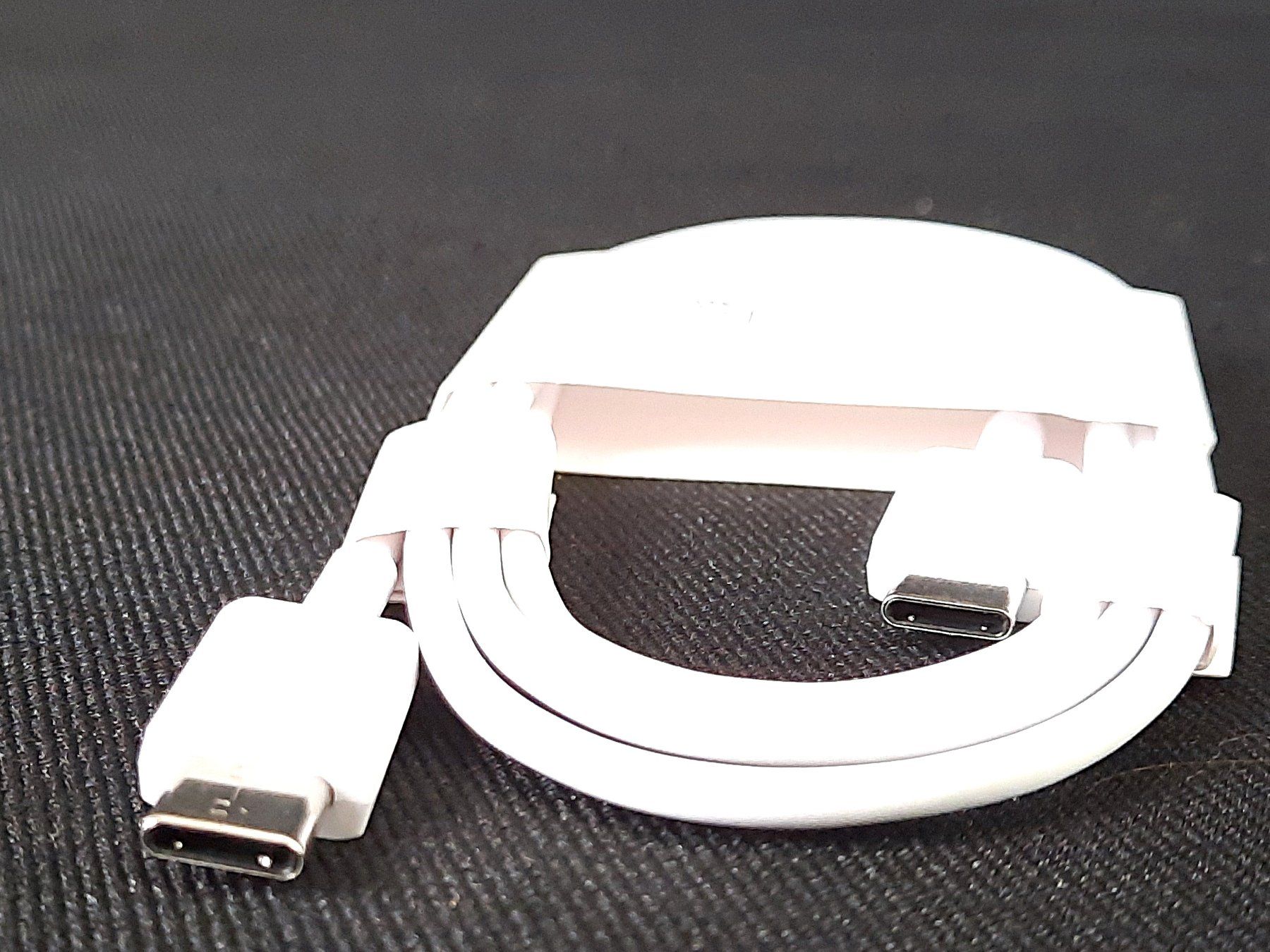 Samsung Cavi: SAMSUNG USB Kabel – Nuovo (secondo la descrizione) da Beinwil am See venduto da Restwert_Beinwil 2