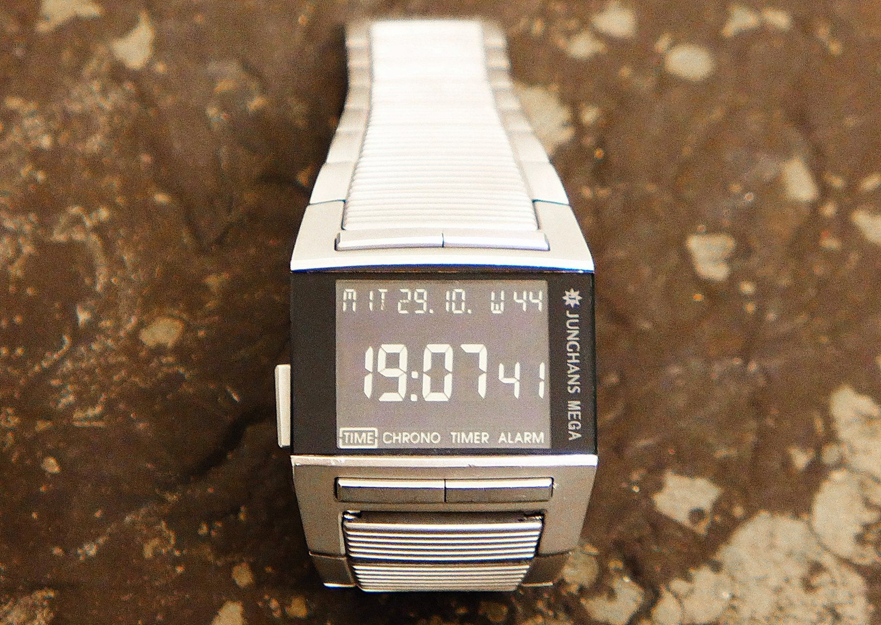 Junghans Mega 1000 Funkuhr (Gebraucht) in Wettingen für CHF 100