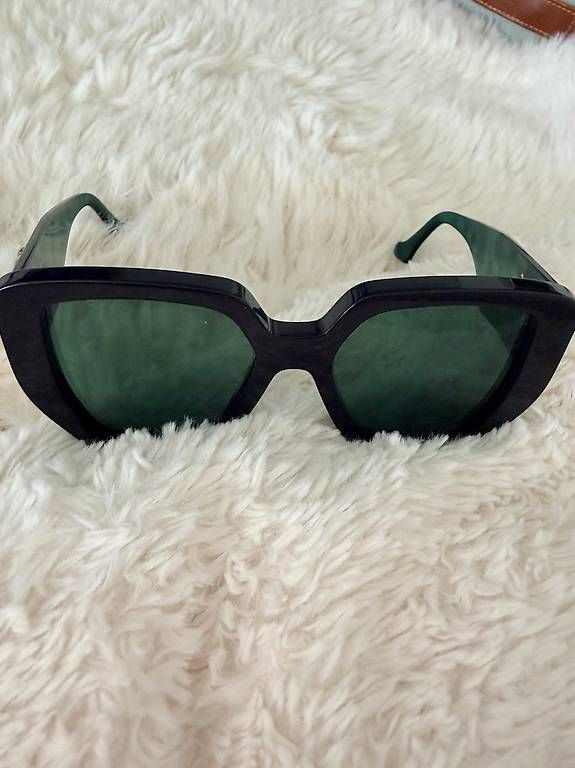 Occhiali & Lenti: Echte Gucci Sonnenbrille – Nuovo e nell'imballaggio originale da Basel venduto da Kikiross 2