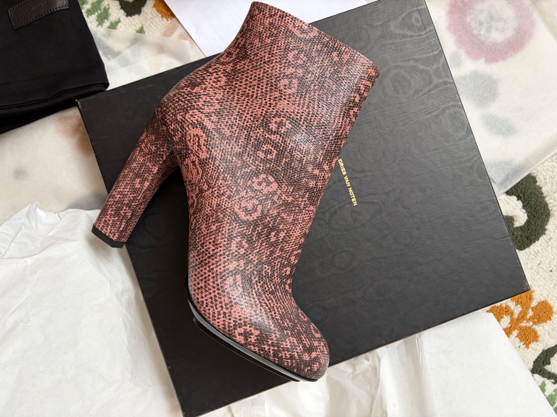 Dries Van Noten Chaussures femmes: Dries Van Noten Booties (New) – Neuf avec emballage d'origine à Luzern par AM2nd
