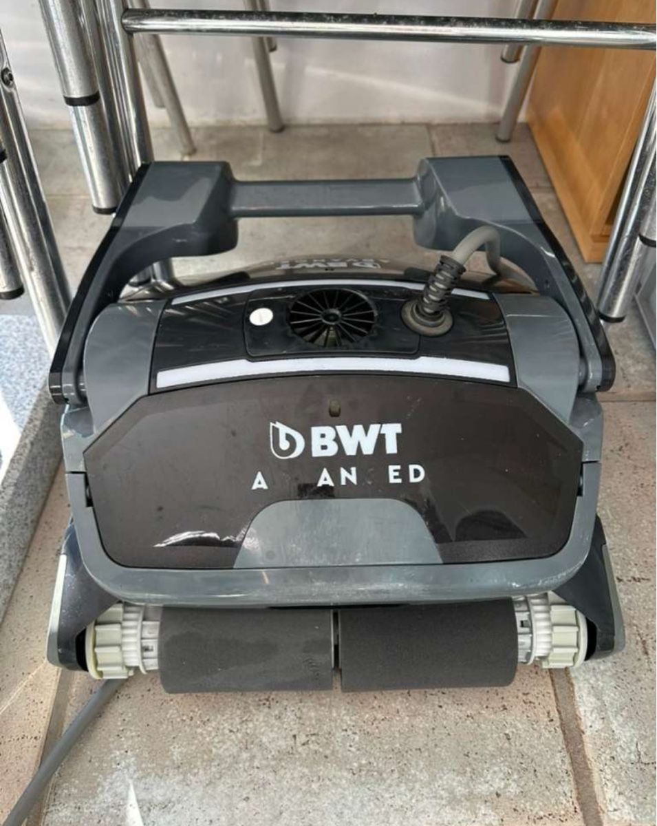 Accessori per Piscine: BWT Poolroboter FSA2400 Advanced – Usato da Unteriberg venduto da wg52