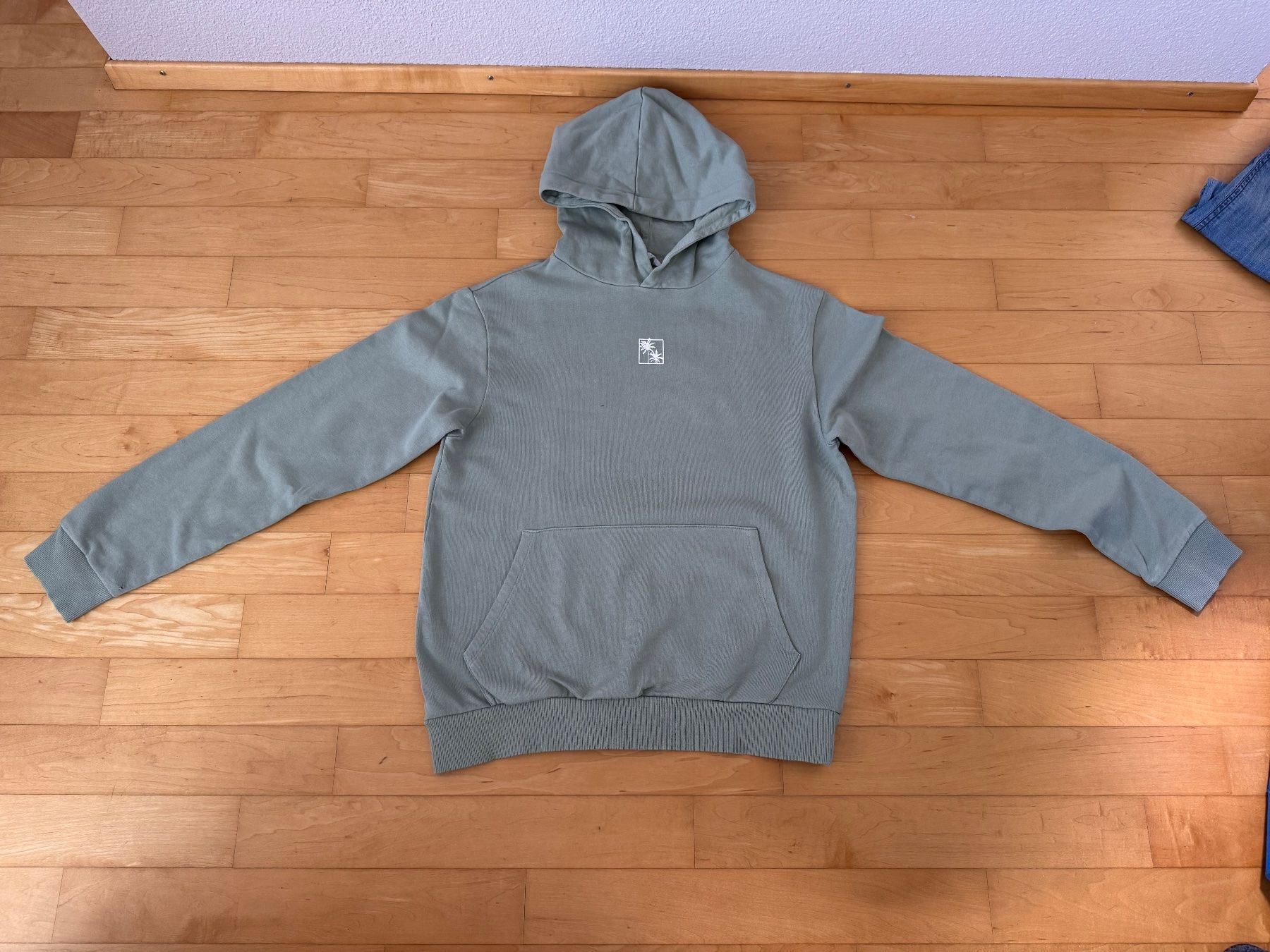 Mango Maglioni & Felpe: Sommerpullover grün mit Bild, Gr. 164 von Mango – Usato da Uster venduto da Niamgro