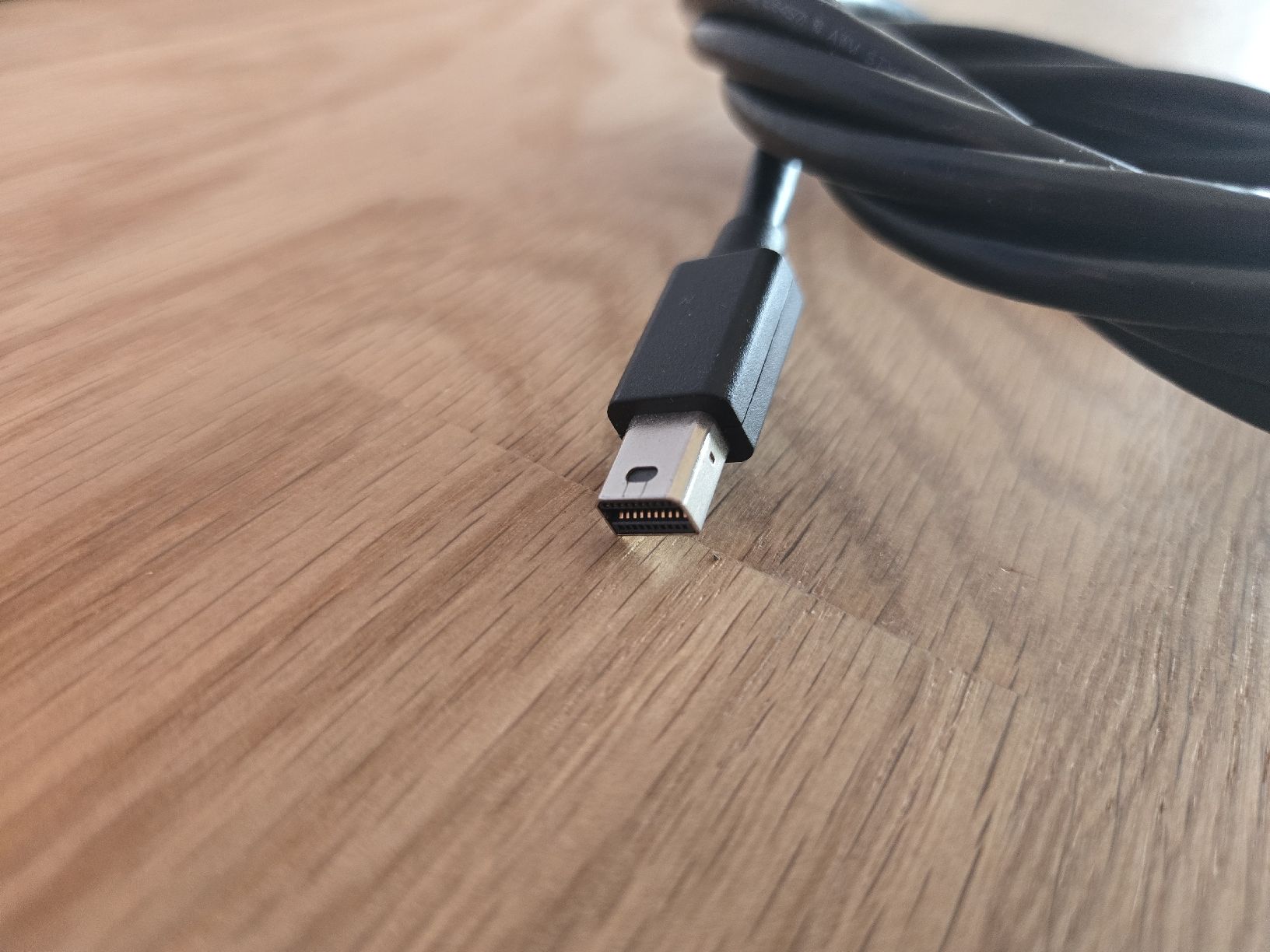 Cavi: displayPort miniDP kabel – Usato da Biberist venduto da Volo28 2