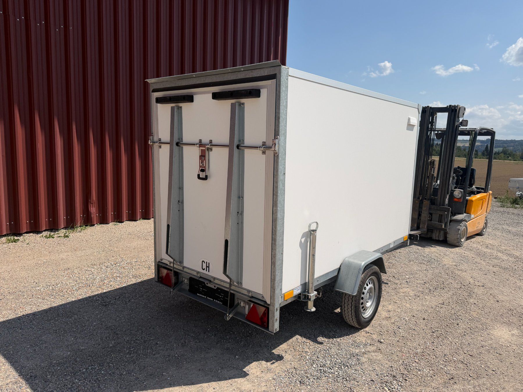 Blyss Remorques: Kofferanhänger / Blyss BL 750 – D'occasion à Engwilen par FaehAnhaengerGmbH 2