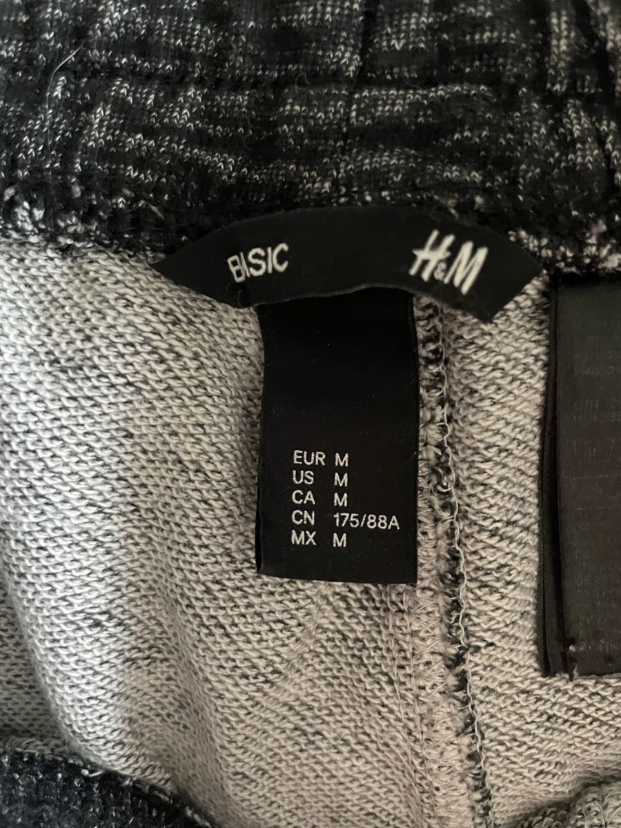 H&M Pantaloni: Short pents – Usato da Uster venduto da mir_7bzy 1