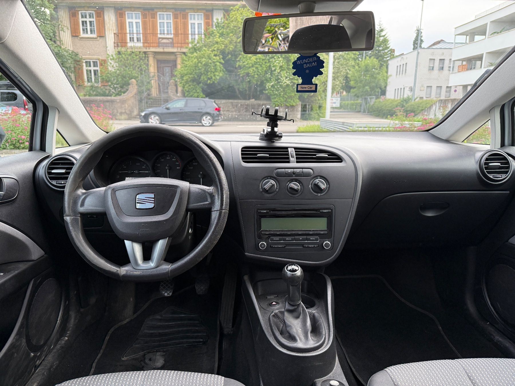 Seat Automobili: Seat Leon 1.4 2010 ab 1.- CHF – Usato da Kreuzlingen venduto da Audifreaks 5