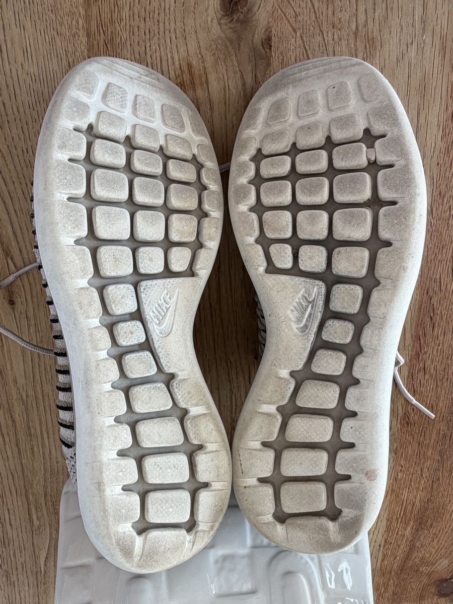 Nike Scarpe da donna: Nike Roshe Flyknit Grösse 38 – Usato da Bonstetten venduto da Moma10 1
