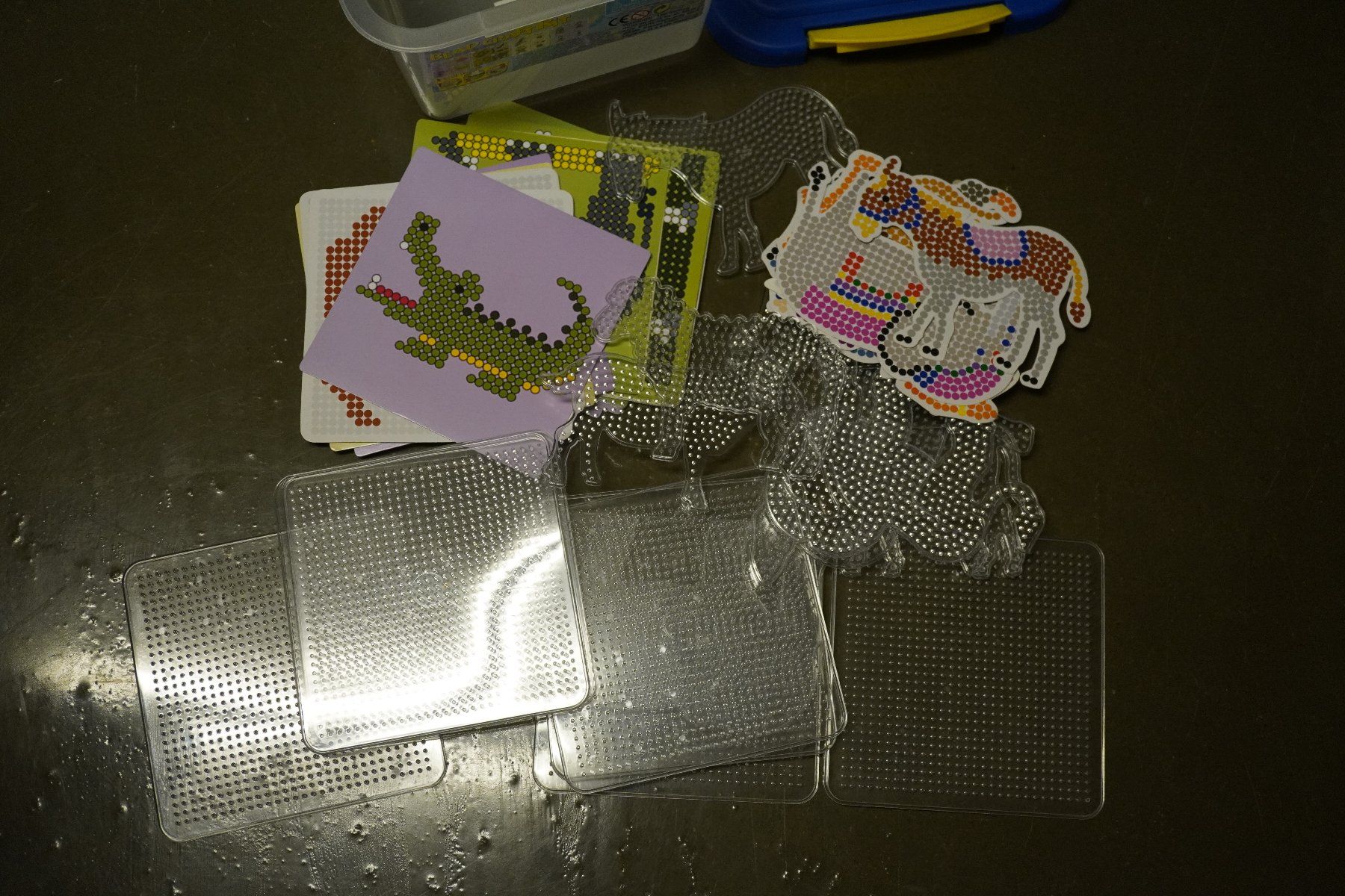 Kit bricolage: Steckplatten Bügelperlen XXL  Set     ab 5.- – Usato da Eschenbach SG venduto da craniums 5
