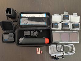 GoPro HERO13 Black Accessory Hard Bundle 4 Akku 5 SD Karten