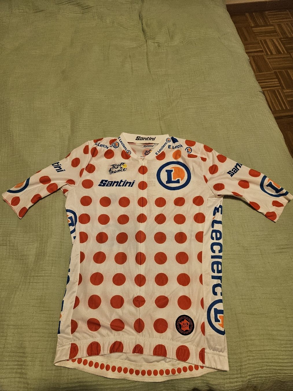 Canottiere & Pantaloni: Maillot blanc à pois rouges – Usato da Petit-Lancy venduto da the_9c6q