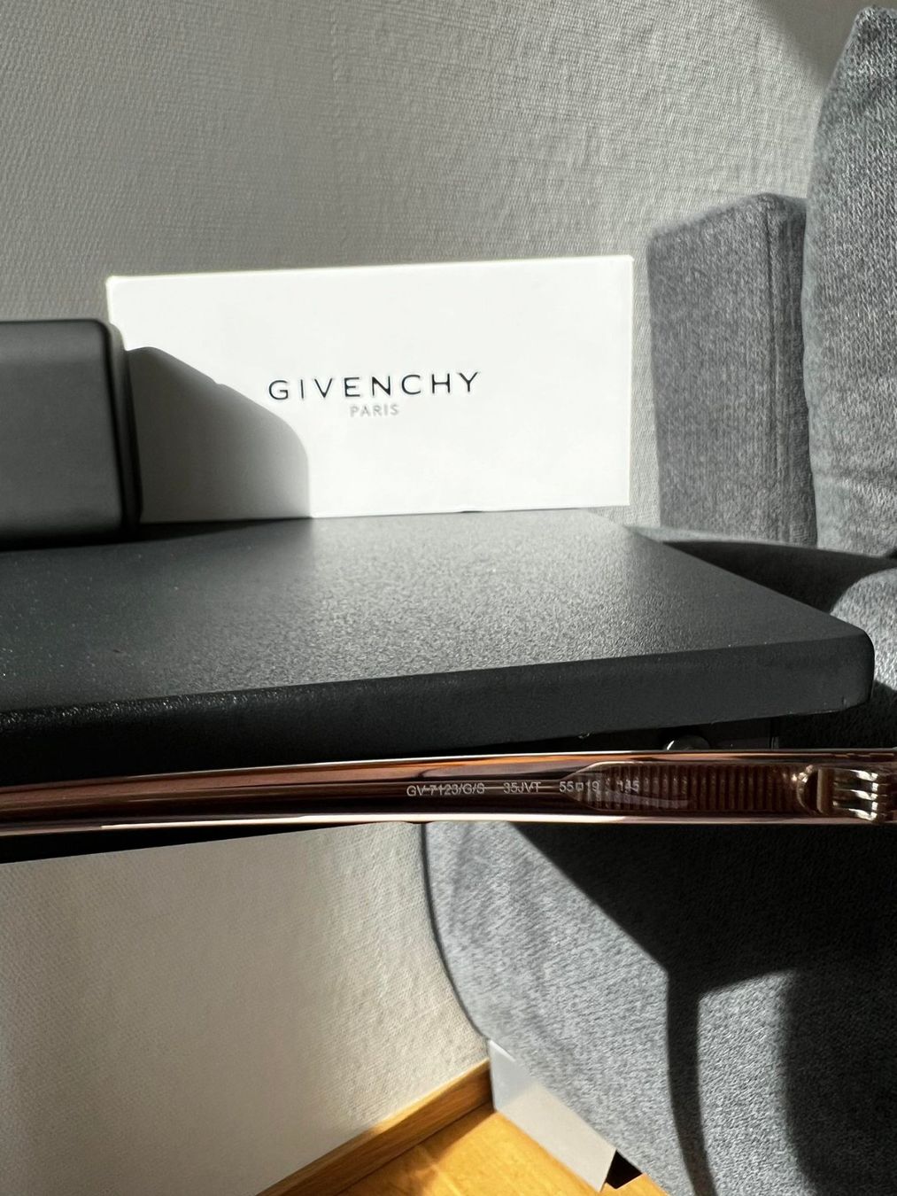 Givenchy Occhiali & Lenti: Givenchy 4g Square Gv 7123/G/S Sonnenbrille – Nuovo e nell'imballaggio originale da Riehen venduto da edu_92w7 2