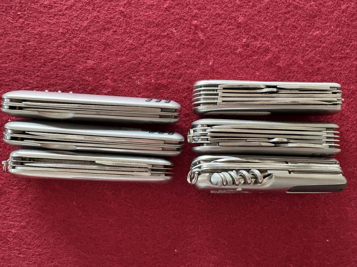 Coltelli tascabile: 6 Taschenmesser – Usato da Embrach venduto da mays 1