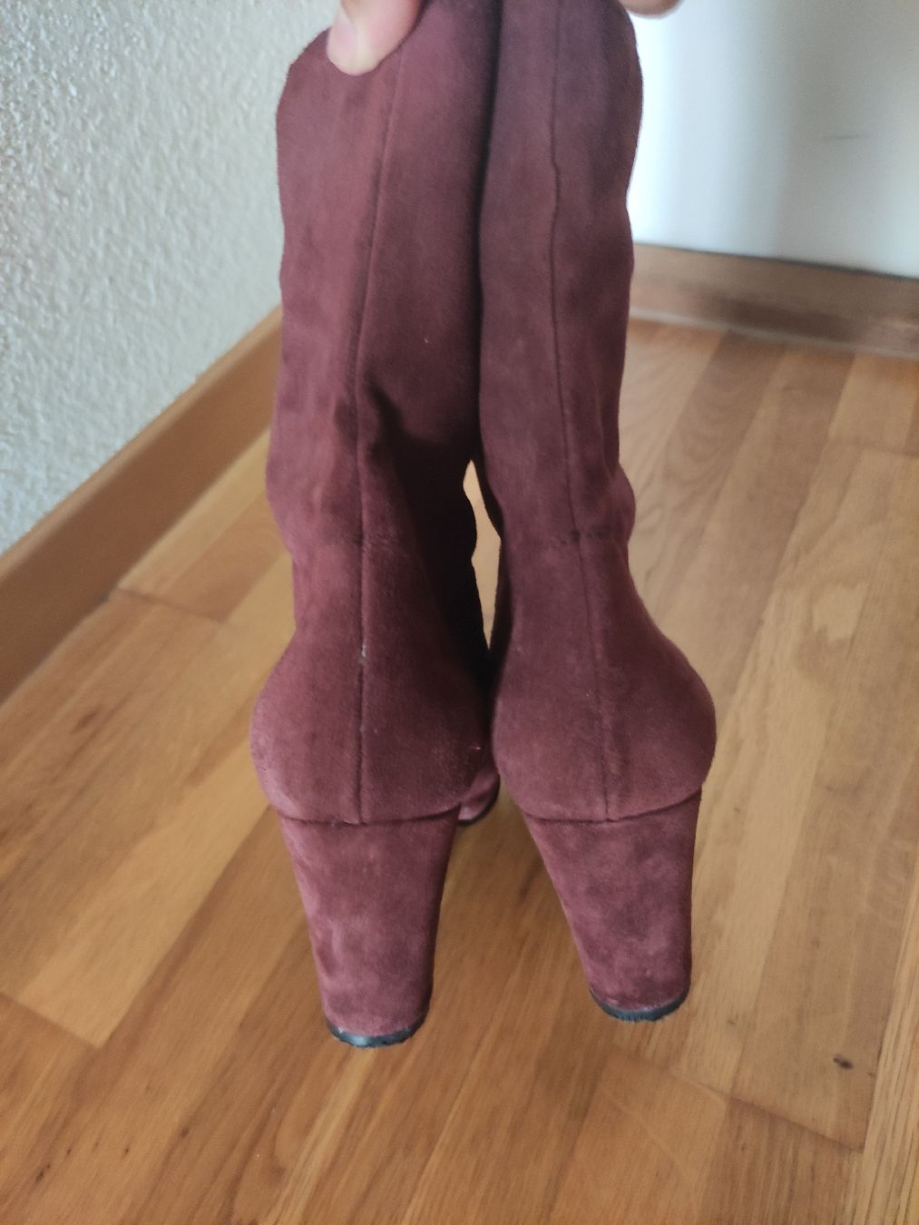 Scarpe da donna: Stiefelette rot bordeaux Gr. 38 Naf Naf – Usato da Schliern b. Köniz venduto da Pecannut 5