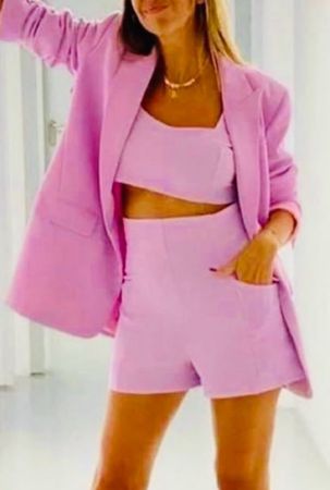 Hell violett Sommer-Look: Blazer, Top & Shorts - Grösse S