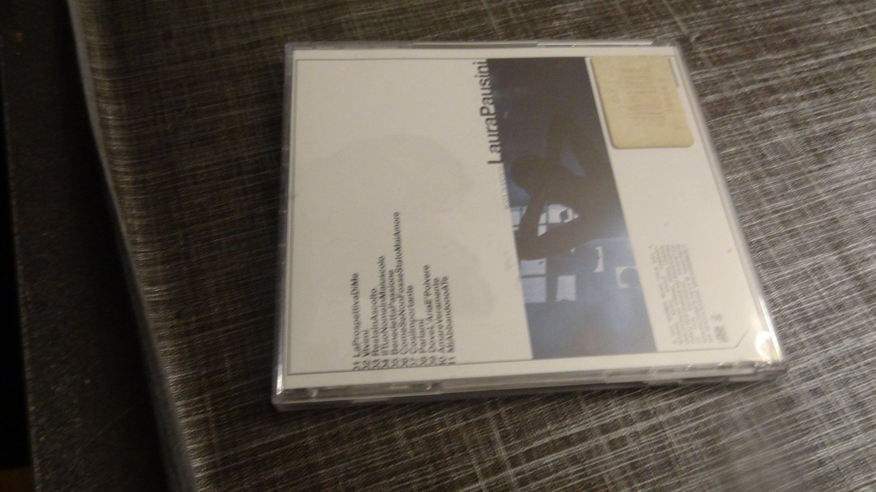 CD: Laura Pausini - Resta in Ascolto CD – Usato da Olten venduto da Disc-Ausverkauf 1
