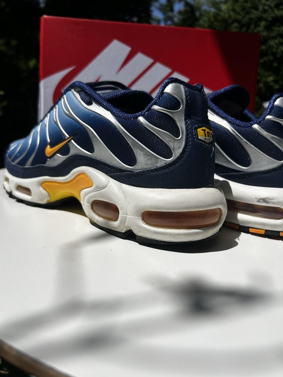 Nike Scarpe da uomo: Nike Air Max Plus-Sky Blue Laser Orange / EU 44,5 – Nuovo (secondo la descrizione) da Zollikofen venduto da LUKE_THRIFTS 5