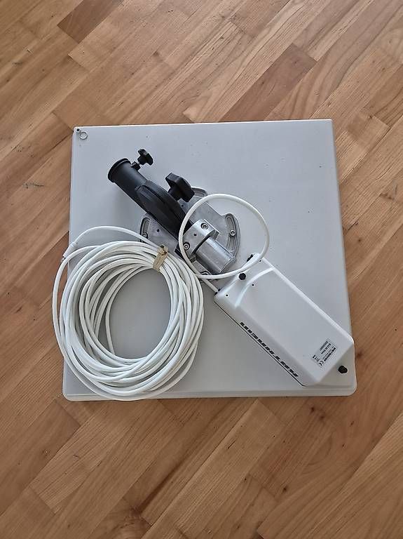 Parabola satellitare: Kathrein Antennen-Set HDS 166 – Usato da Aesch BL venduto da Floh750 2