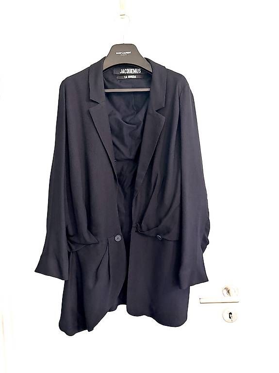 Vestiti: Jacquemus Kleid – Usato da Adligenswil venduto da TST04