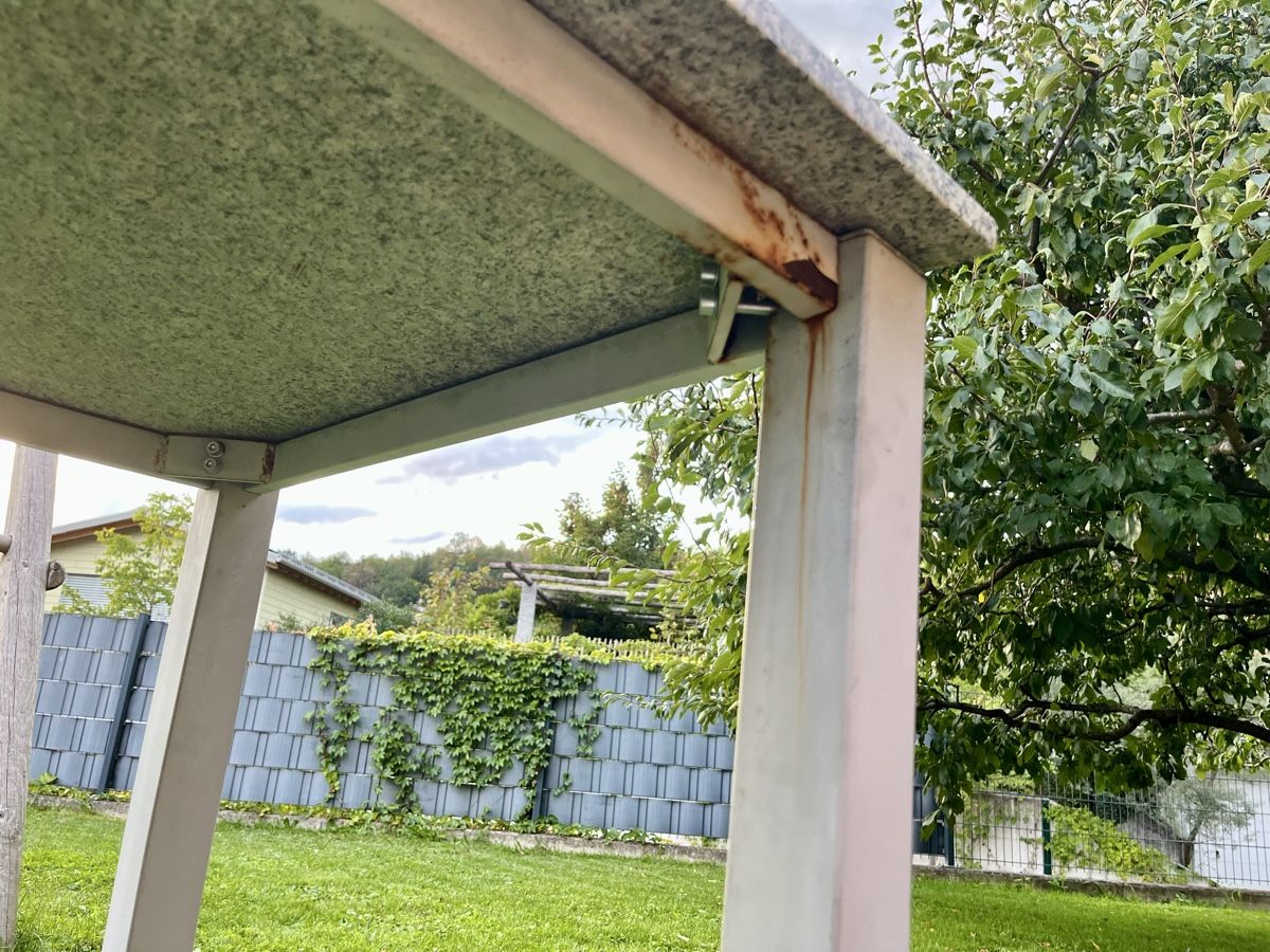 Tische: Gartentisch Steintisch Granit  – Gebraucht aus Eschen von Rev 5