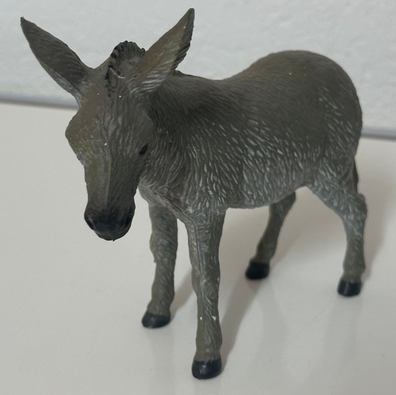 Statuette: stehender Esel – Usato da Gümligen venduto da Delphi6 1
