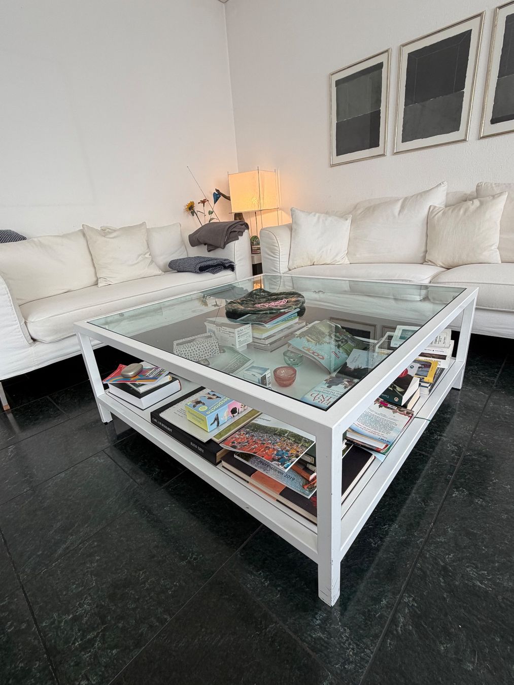 Tische: Eleganter Couchtisch – Gebraucht aus Wettingen von gio_d29c