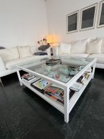 Eleganter Couchtisch