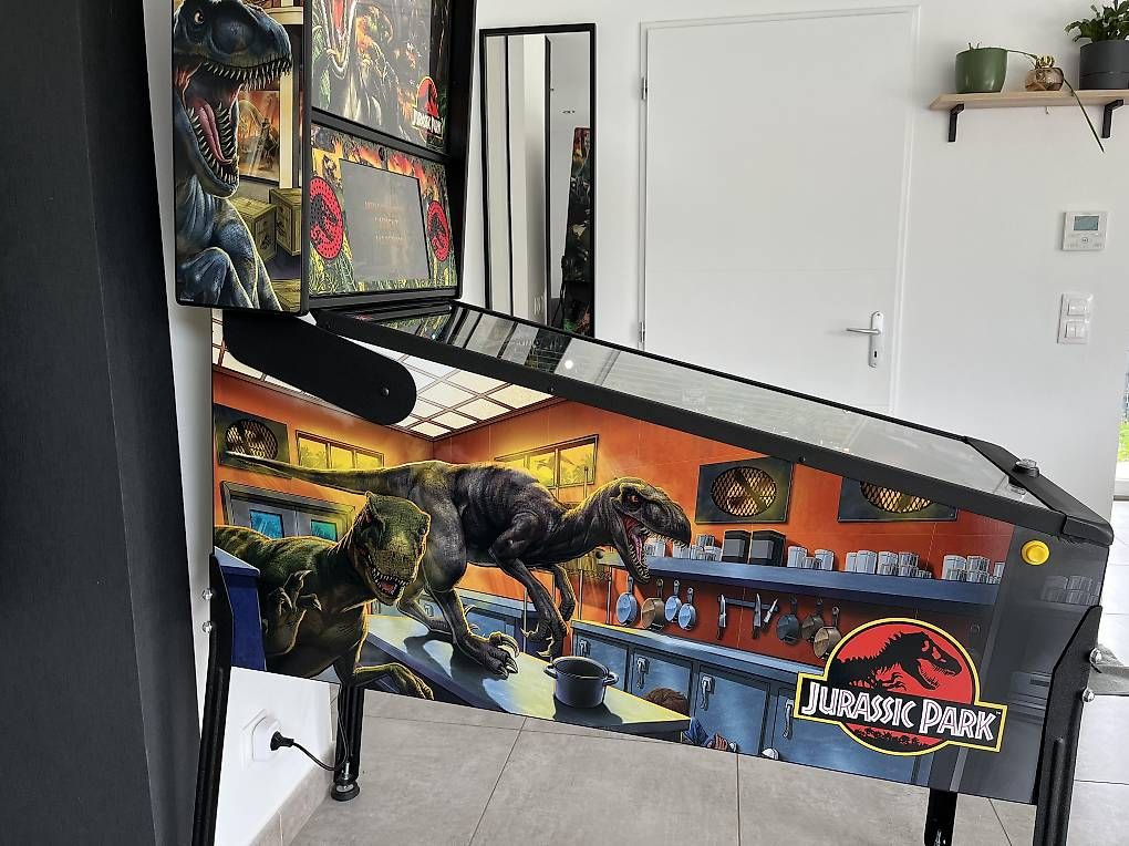 Stern Pinball Flipper: Flipper Jurassic Park Premium + mod – Usato da Les Hauts-Geneveys venduto da womoks 1