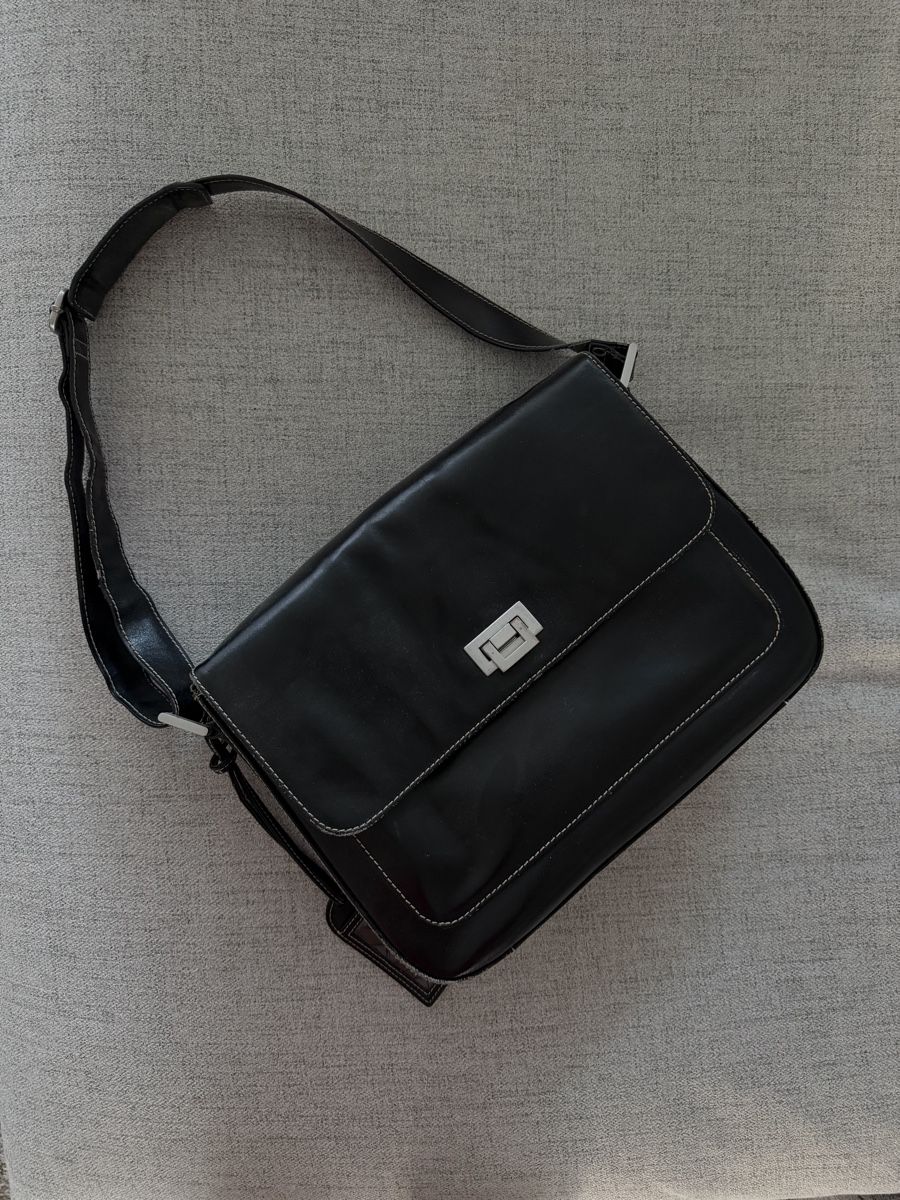 Swiss Taschen für Damen: Swiss Cabine Crew Tasche – Gebraucht aus Bern von Rahel.Moser