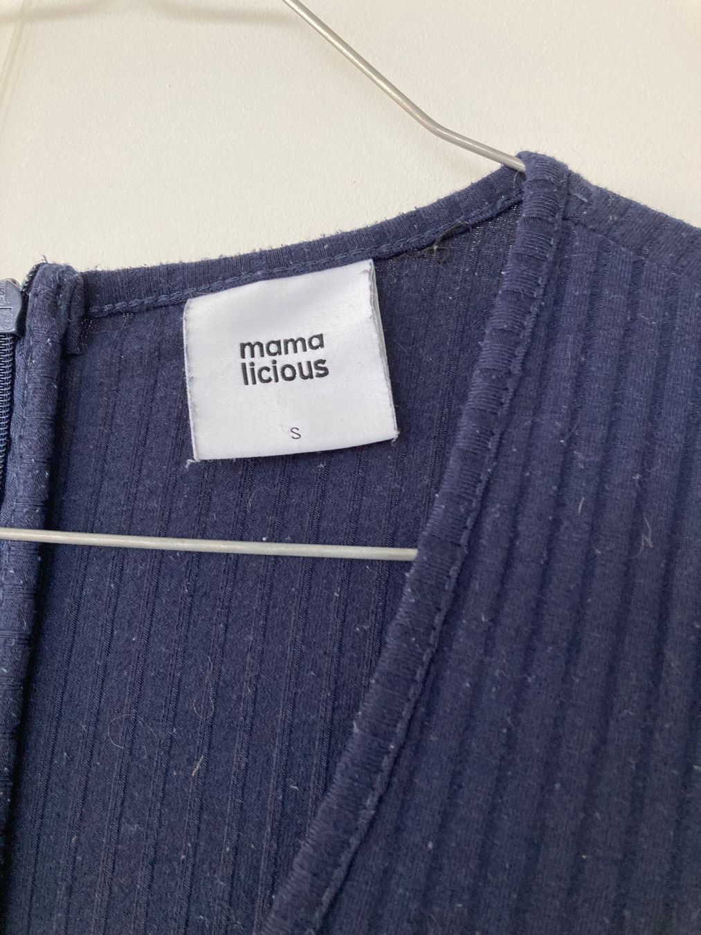 Mamalicious Tute: Mamaclicious Umstands-Jumpsuit Gr. S dunkelblau – Usato da Stäfa venduto da elog 1