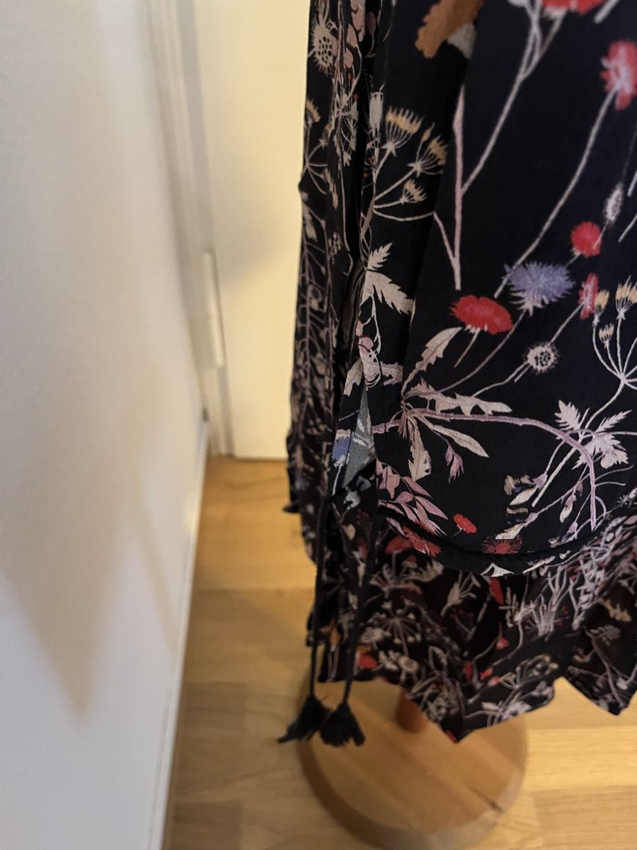 Kleider: Herbstkleid Blumenmuster schwarz Gr. M von Max&Co – Gebraucht aus Zürich von Brobin 5