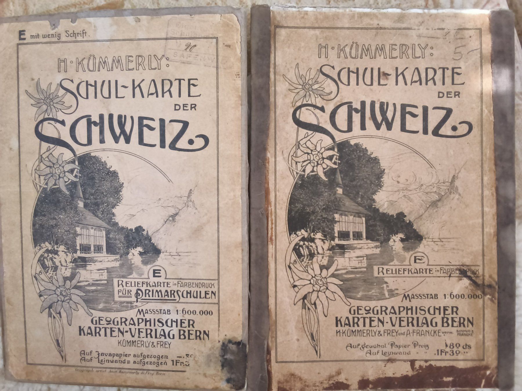 Cartes géographiques & atlas: Set mit 8 antiken CH schulkarten ab 1900 - 1958 – D'occasion à Hallau par histoiremerveilleuse 1
